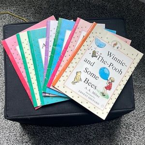 Pooh Book Set